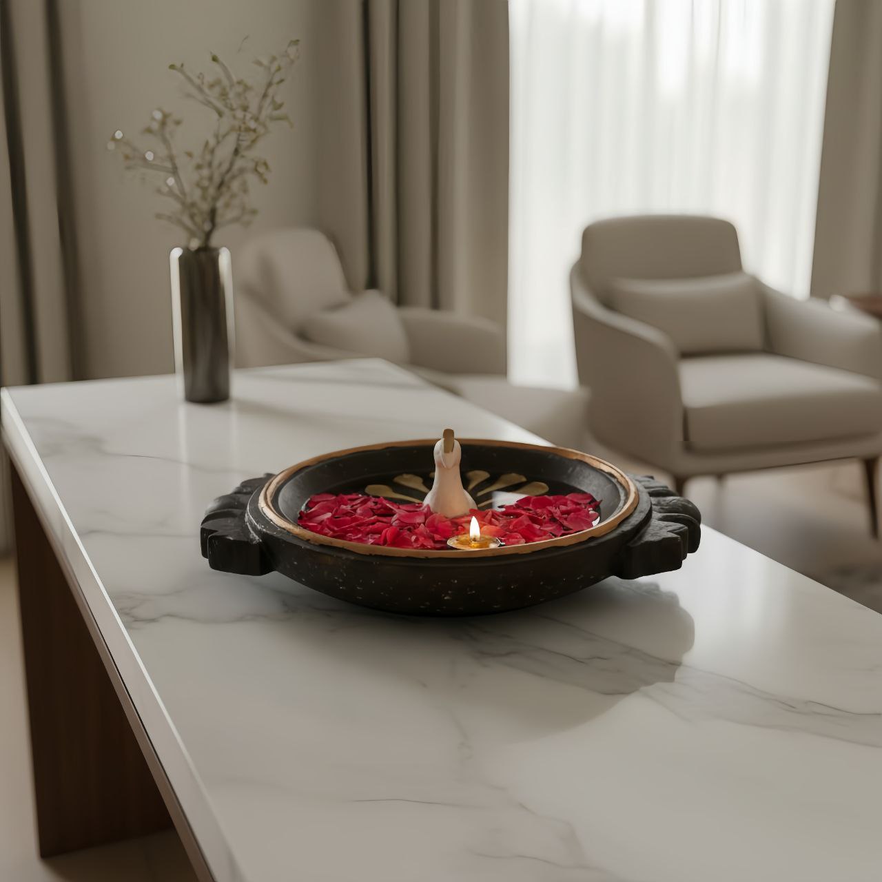 Annam Uruli: Decorative Container