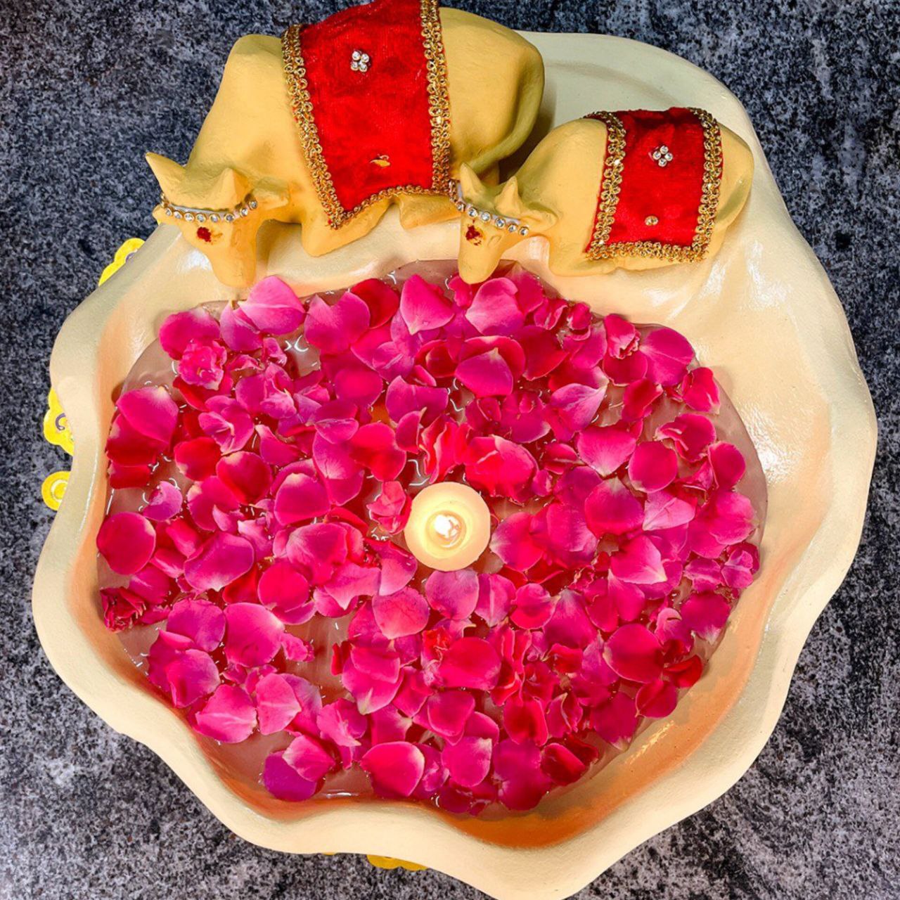 Maadu Uruli (Komadha)